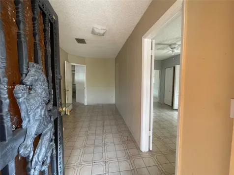 239 NW 57th Court Miami FL 33126