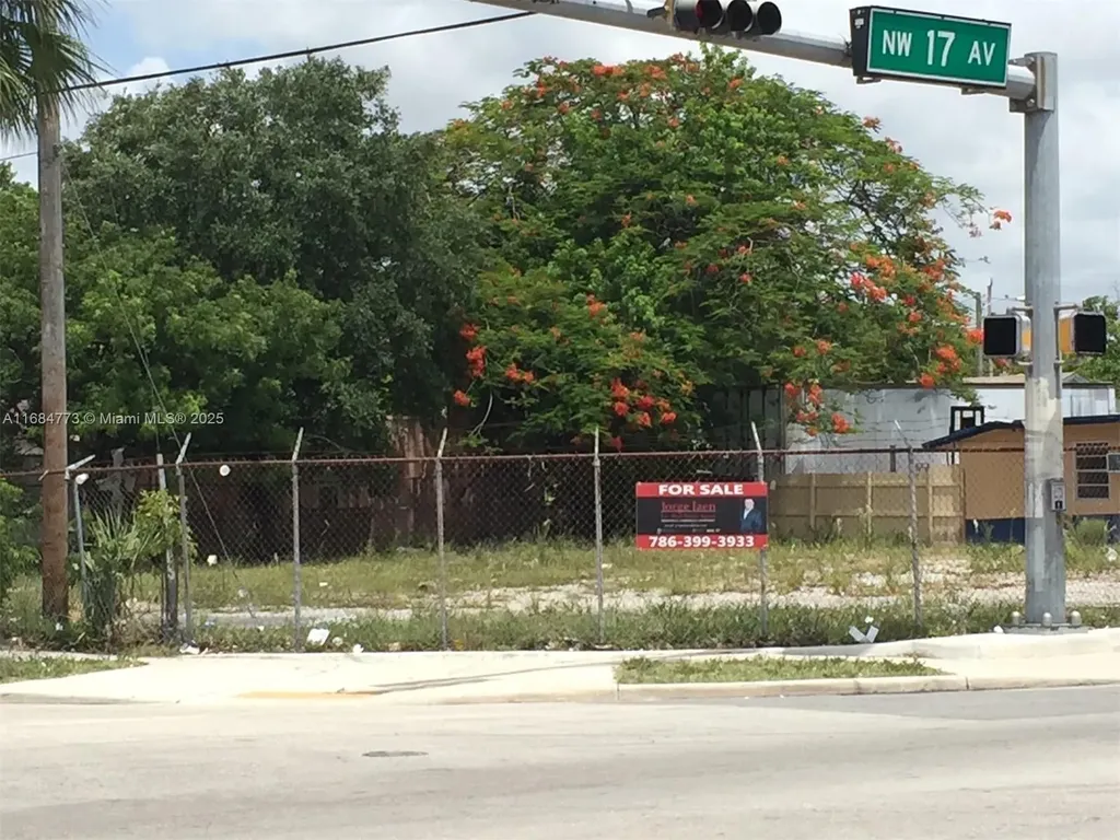 3010 NW 17th Avenue Miami FL 33142