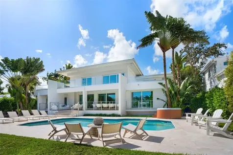 945 Mariner Drive Key Biscayne FL 33149