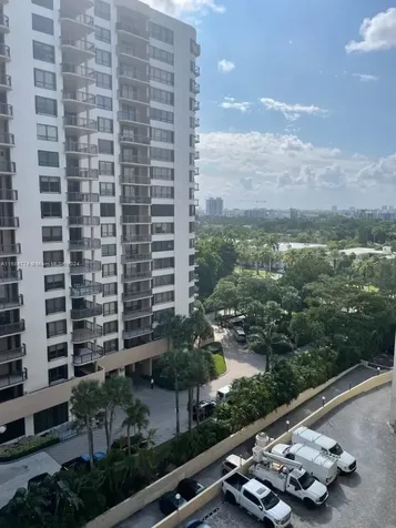 10185 Collins Avenue Bal Harbour FL 33154