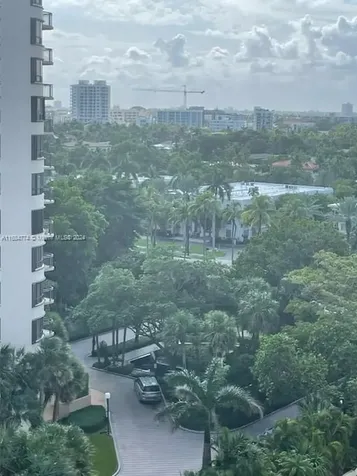 10185 Collins Avenue Bal Harbour FL 33154