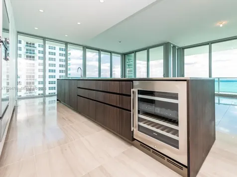 6901 Collins Avenue Miami Beach FL 33141