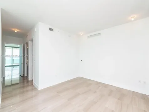 6901 Collins Avenue Miami Beach FL 33141