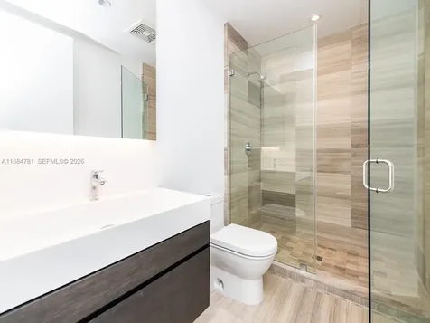 6901 Collins Avenue Miami Beach FL 33141