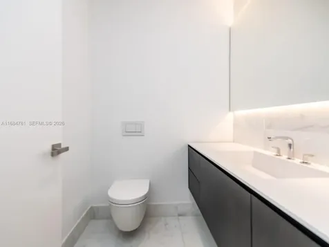 6901 Collins Avenue Miami Beach FL 33141
