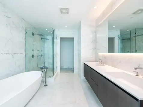 6901 Collins Avenue Miami Beach FL 33141