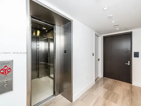 6901 Collins Avenue Miami Beach FL 33141