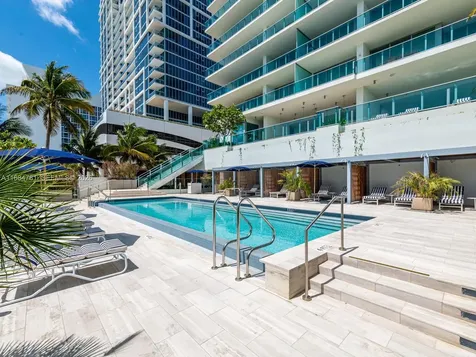 6901 Collins Avenue Miami Beach FL 33141