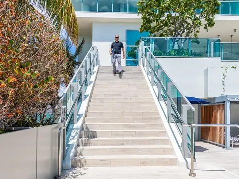 6901 Collins Avenue Miami Beach FL 33141