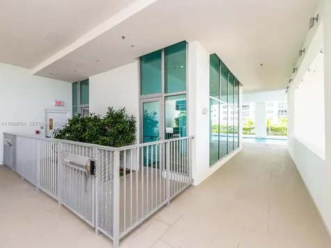 6901 Collins Avenue Miami Beach FL 33141