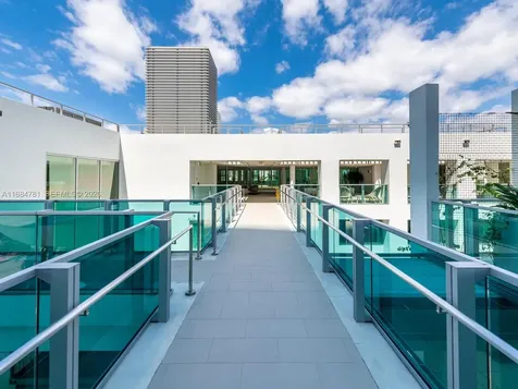6901 Collins Avenue Miami Beach FL 33141