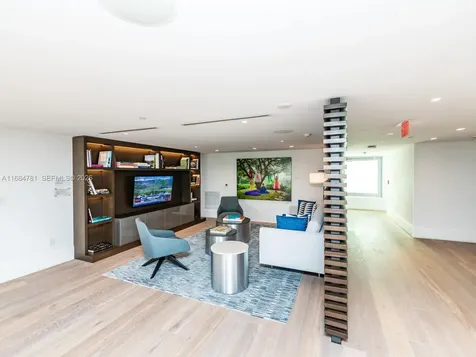 6901 Collins Avenue Miami Beach FL 33141