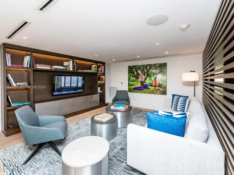 6901 Collins Avenue Miami Beach FL 33141