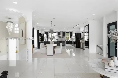 19555 NE 37th Avenue Aventura FL 33180