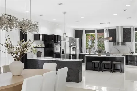 19555 NE 37th Avenue Aventura FL 33180