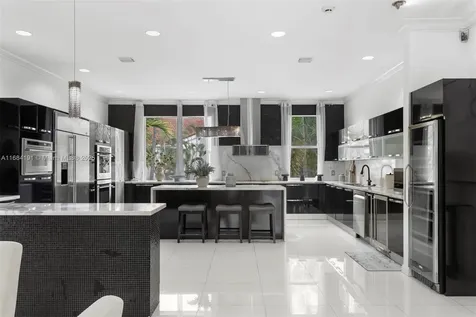 19555 NE 37th Avenue Aventura FL 33180