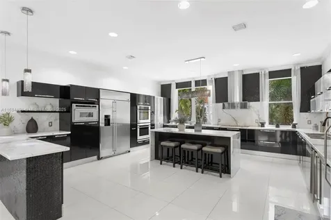 19555 NE 37th Avenue Aventura FL 33180