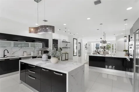 19555 NE 37th Avenue Aventura FL 33180