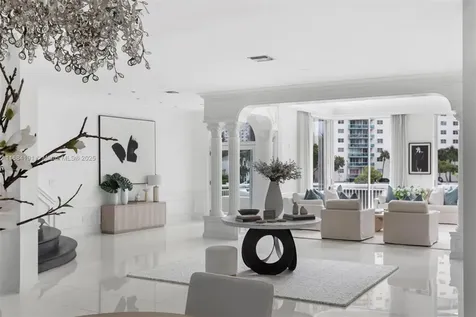 19555 NE 37th Avenue Aventura FL 33180