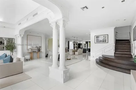 19555 NE 37th Avenue Aventura FL 33180