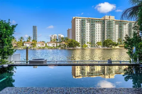 19555 NE 37th Avenue Aventura FL 33180