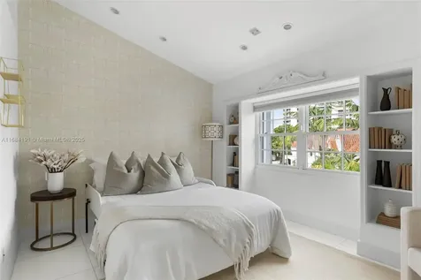 19555 NE 37th Avenue Aventura FL 33180