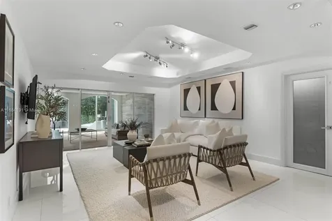19555 NE 37th Avenue Aventura FL 33180