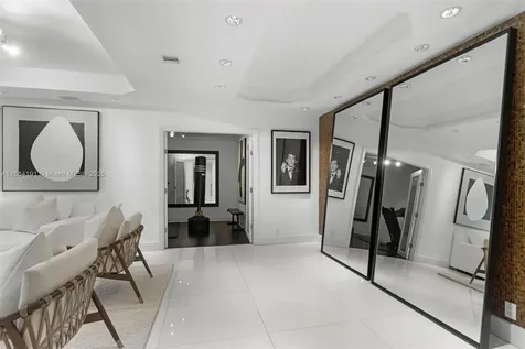 19555 NE 37th Avenue Aventura FL 33180