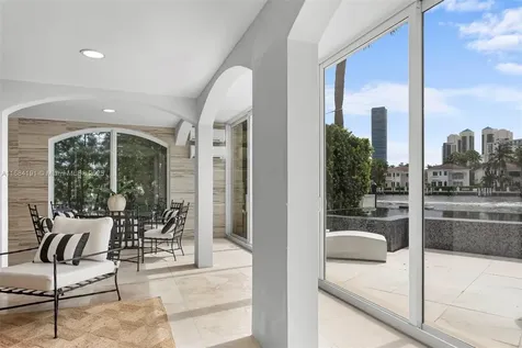 19555 NE 37th Avenue Aventura FL 33180
