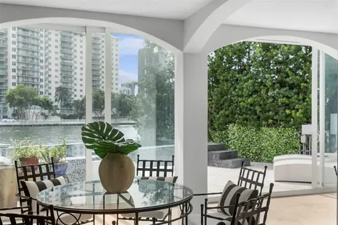 19555 NE 37th Avenue Aventura FL 33180