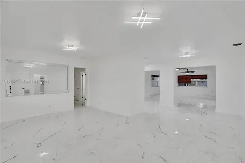 2771 NW 172nd Terrace Miami Gardens FL 33056