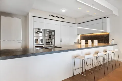 7065 Fisher Island Drive Miami Beach FL 33109