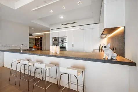7065 Fisher Island Drive Miami Beach FL 33109