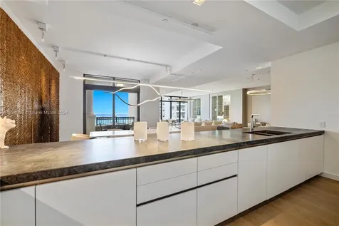 7065 Fisher Island Drive Miami Beach FL 33109
