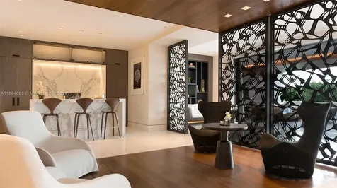 7065 Fisher Island Drive Miami Beach FL 33109