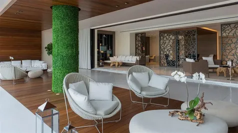 7065 Fisher Island Drive Miami Beach FL 33109
