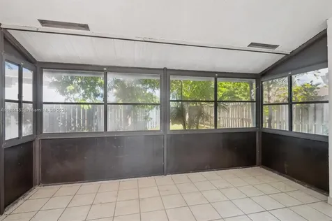 10008 SW 14th Street Pembroke Pines FL 33025