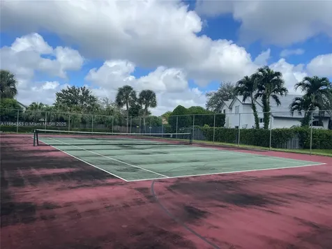 10008 SW 14th Street Pembroke Pines FL 33025