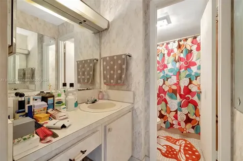 3161 S Ocean Drive Hallandale Beach FL 33009