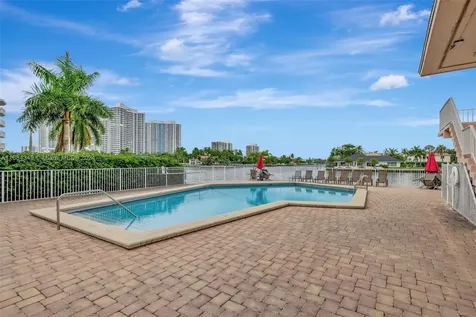 3161 S Ocean Drive Hallandale Beach FL 33009