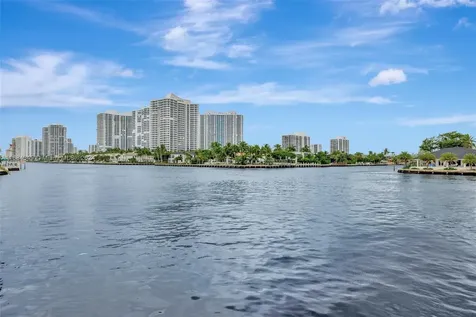 3161 S Ocean Drive Hallandale Beach FL 33009