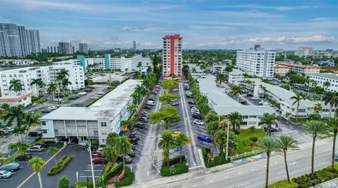 3161 S Ocean Drive Hallandale Beach FL 33009