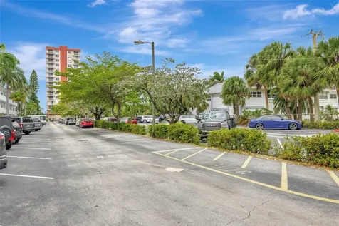 3161 S Ocean Drive Hallandale Beach FL 33009