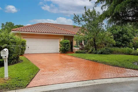 5855 NW 47th Place Coral Springs FL 33067