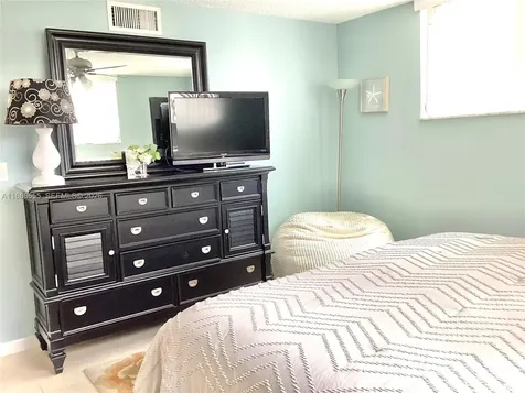 671 S Hollybrook Drive Pembroke Pines FL 33025