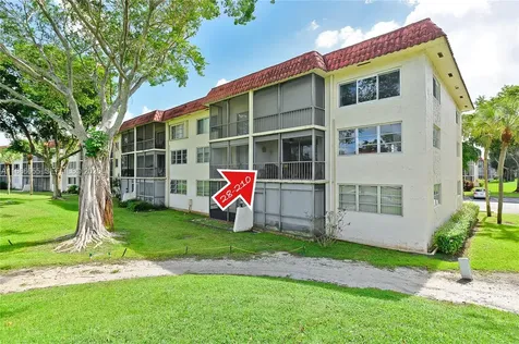 671 S Hollybrook Drive Pembroke Pines FL 33025