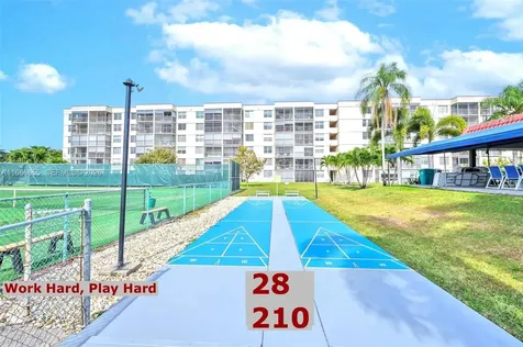 671 S Hollybrook Drive Pembroke Pines FL 33025