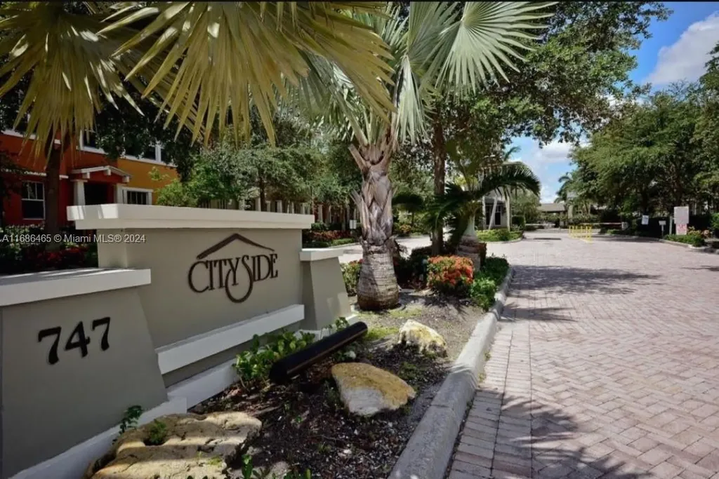 833 Millbrae Court West Palm Beach FL 33401