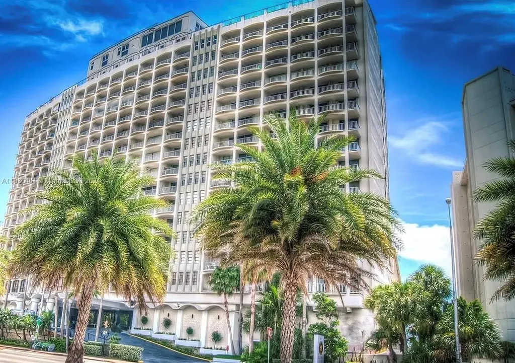 5401 Collins Avenue Miami Beach FL 33140