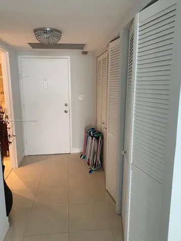 5401 Collins Avenue Miami Beach FL 33140